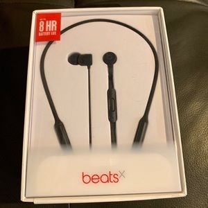 NEW Unopened Beatsx